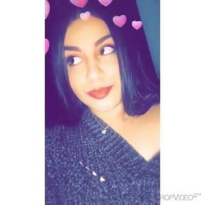 Meet your Posher, Selena